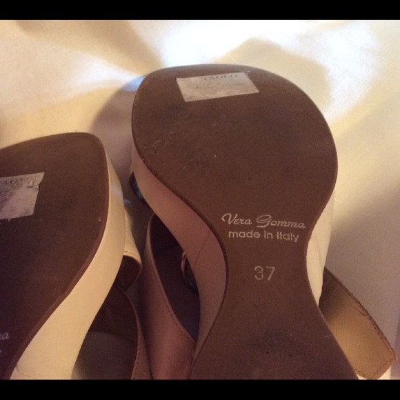 GIFTED FREE  with any purchase Italian L Sandals - Picture 3 of 7